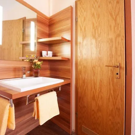 Garni Zum Wilden Mann Hotel *